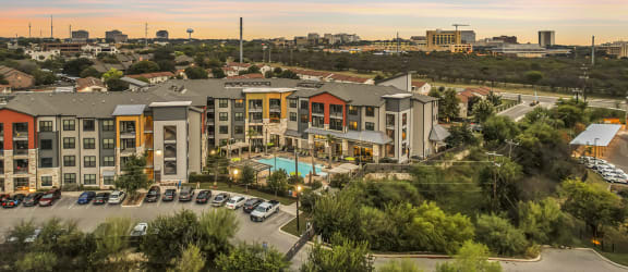 Axis Hamilton property image