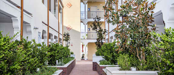 Le Blanc Apartments property image