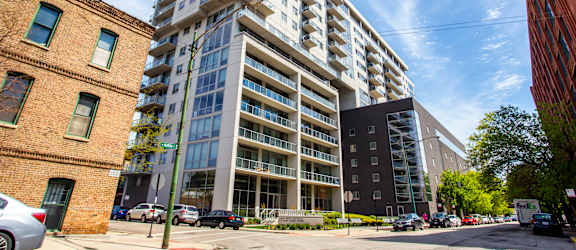 Mondial River West property image
