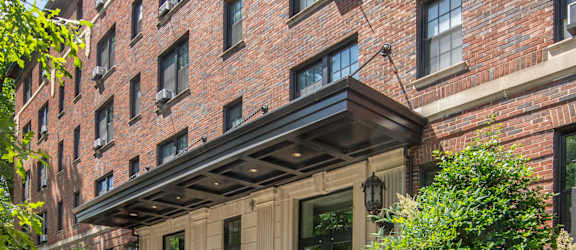 Parkway Apartments property image