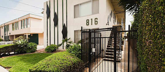 816 N. Victor Ave. property image