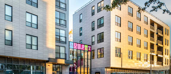 3200 Washington property image