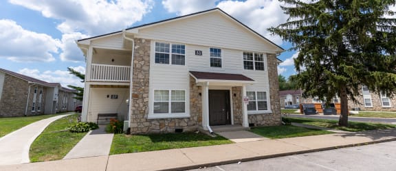 The Court at Sandstone Apartments property image
