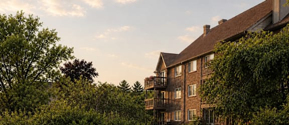 Candlewyck Apartments property image