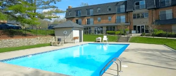 Olde Towne Apartments property image