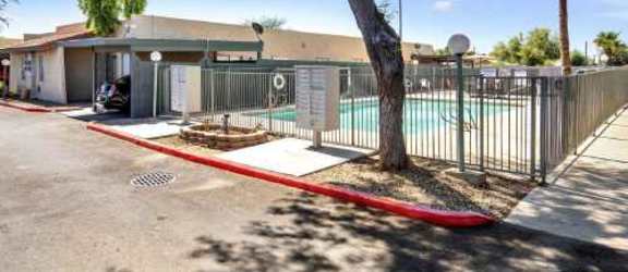 Glendale Groves property image