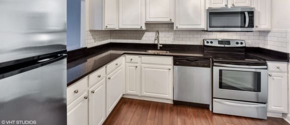 The Saratoga Apartments property image