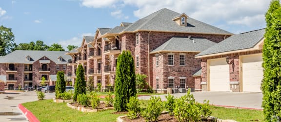 Arlo Luxury Apartment Homes property image