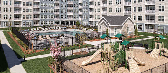 Viva Lakeshore property image