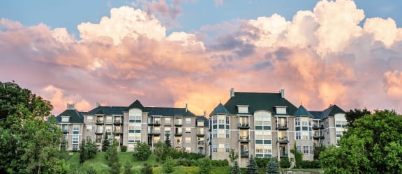The Club at Brookfield Hills Apartments property image