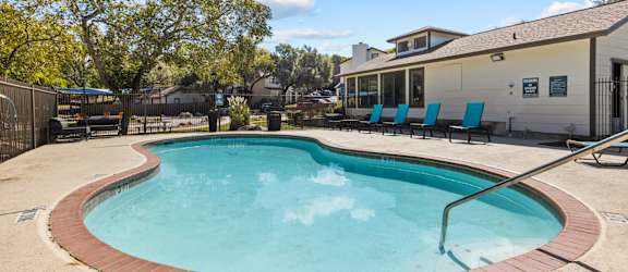 Maxwell Townhomes property image