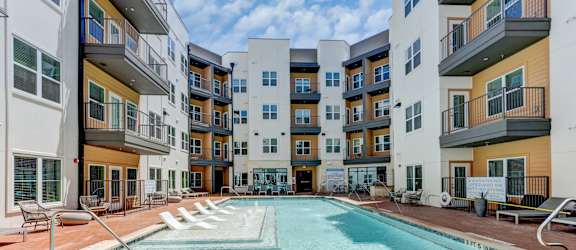 Park South property image