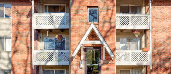 University Plaza property image