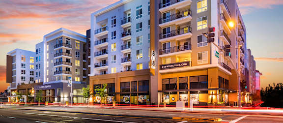 808 West Apartments property image