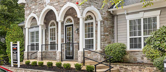 River Pointe at Den Rock Apartments property image