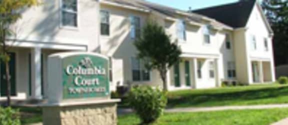 Columbia Court property image