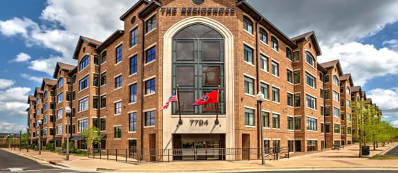 The Residences at Thornwood property image