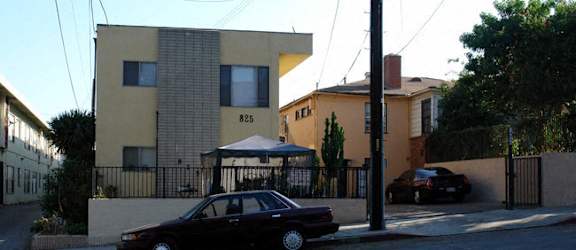 821-825 Victor Ave. property image