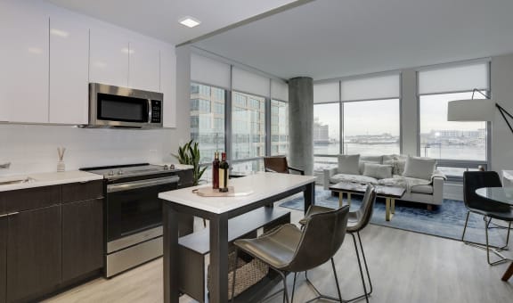 1405 Point property image