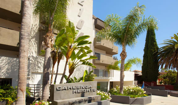 Cahuenga Heights property image