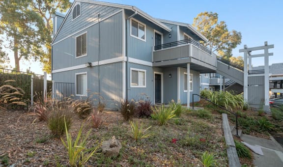 Bay Village property image