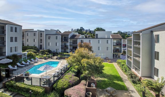 Delphine on Diamond property image