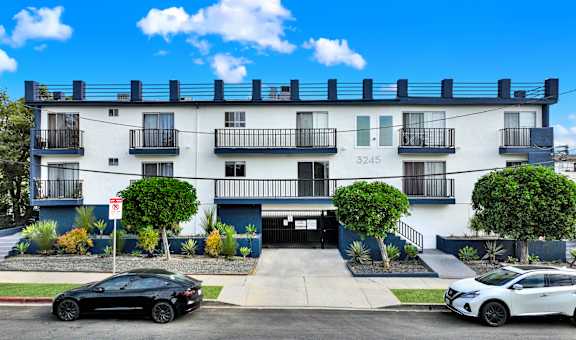 Avenue 32 #200V, LP. property image