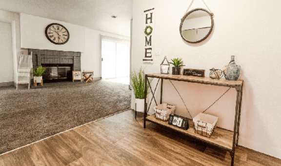 Crown Pointe Apartments property image