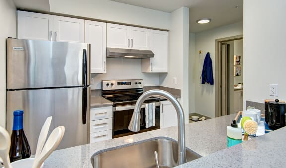 Row on Third property image
