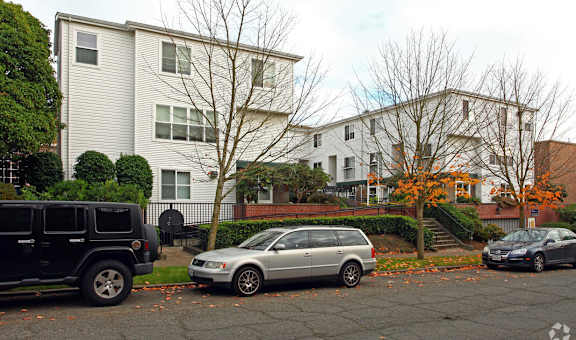 Sortun Court Townhomes property image