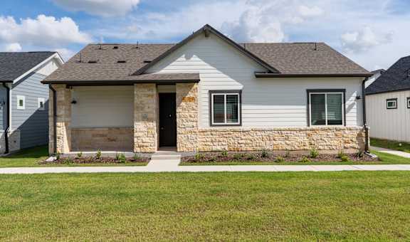 Avilla Rio Oaks property image