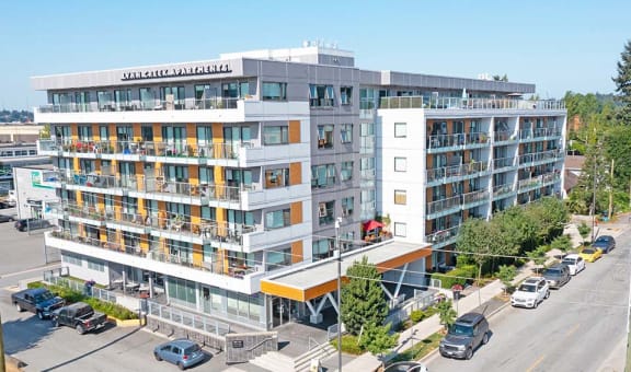 Lynn Creek Apartments property image