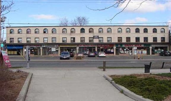 5062-5078 Dundas West property image
