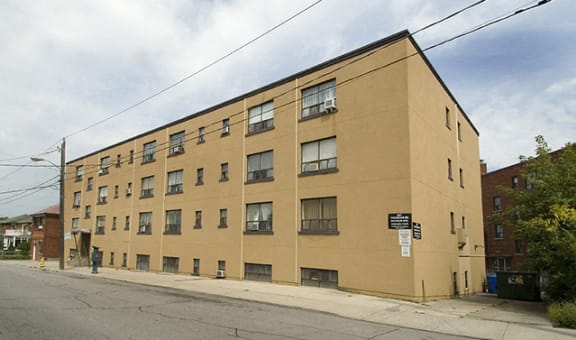 641 Vaughan Road property image