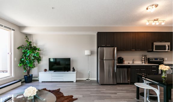 Inglewood 1410 property image