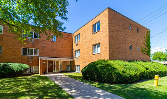 Shady Cove Apts property image