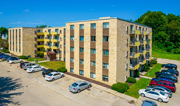 Valley Plaza Apartments property image