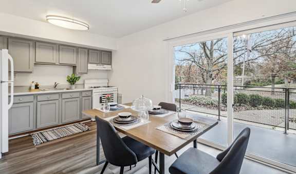Oaks at Oxon Hill property image