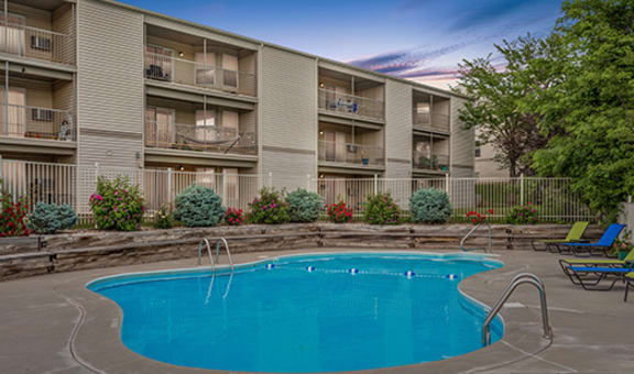Pointe West Apartments property image