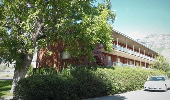 Halladay - Carter Ridge (Student) property image