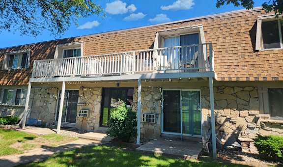Maplecrest Apartments property image