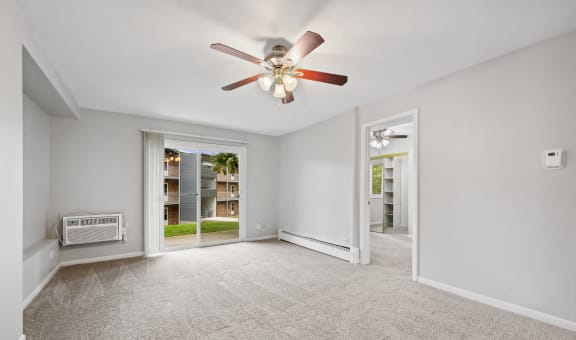 River Oaks property image