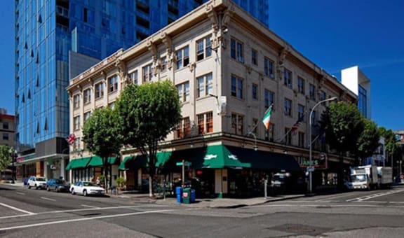 Maurice Dear Apartments property image