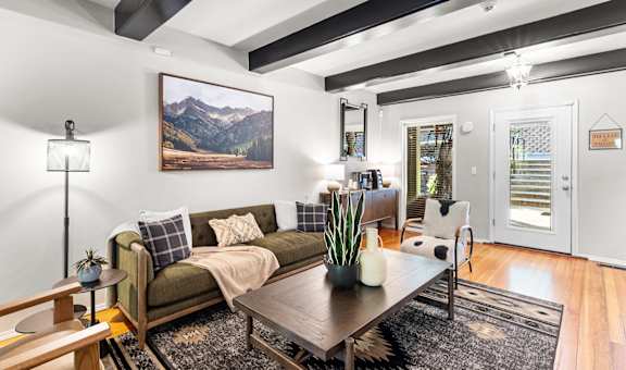 Miramonte Lodge property image