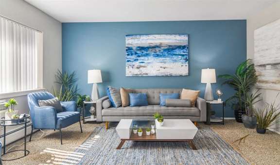 ReNew Aurora property image
