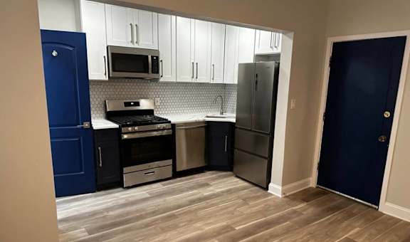 Evelyn Apartments property image