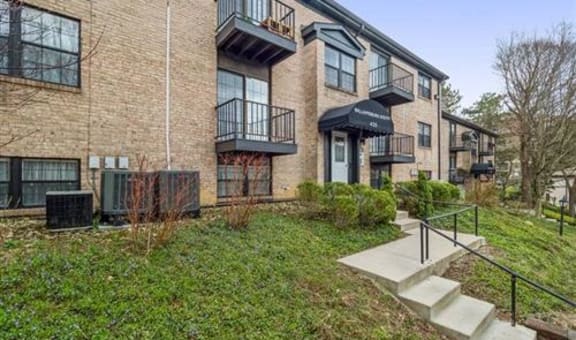 Williamsburg South property image