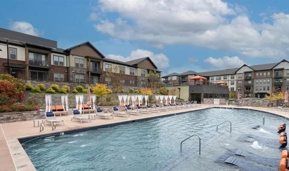 2000 West Creek Apartments property image