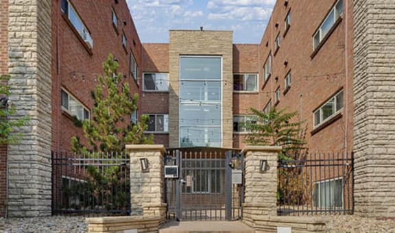 1355 Pearl property image