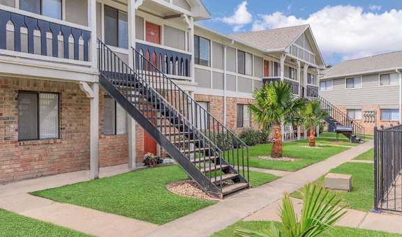 Castlewood Apartments property image